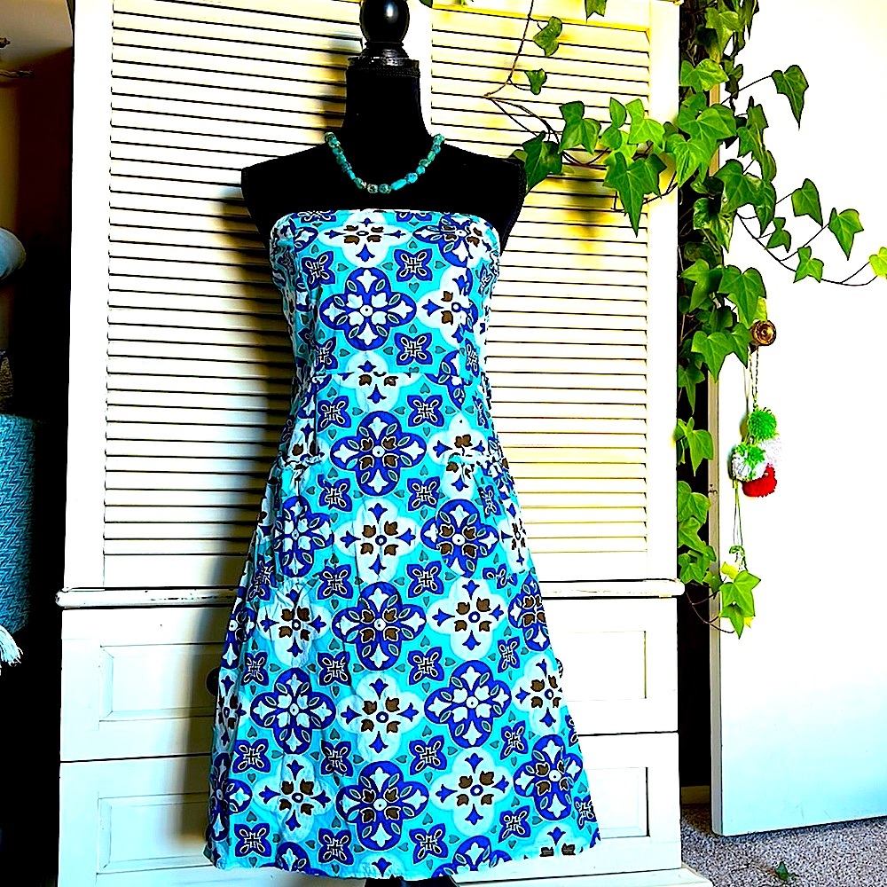 Tiki time?! Playful Print Strapless Dress